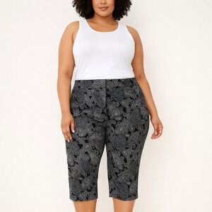 The Limited 14W Black Paisley Capri Pants Boho Workwear Plus Size